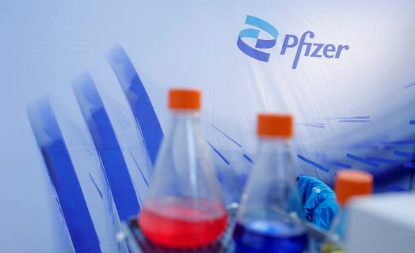Pfizer dice que fármaco experimental reduce el riesgo de que cáncer de mama empeore, según un ensayo 1 Pfizer dice que fármaco experimental reduce el riesgo de que cáncer de mama empeore, según un ensayo