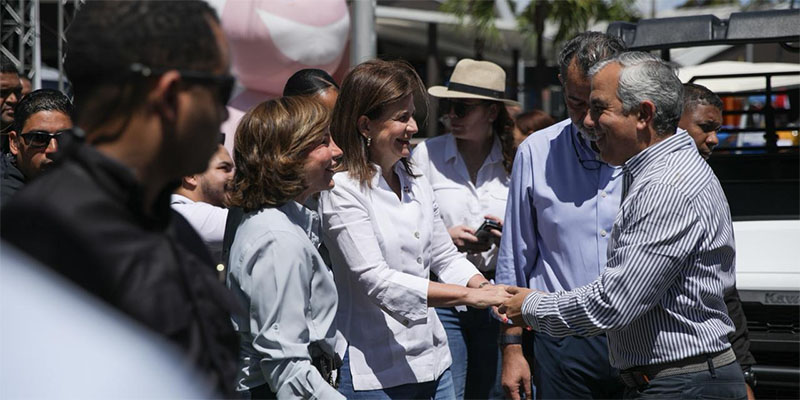Raquel Peña visita la Feria Agropecuaria Nacional