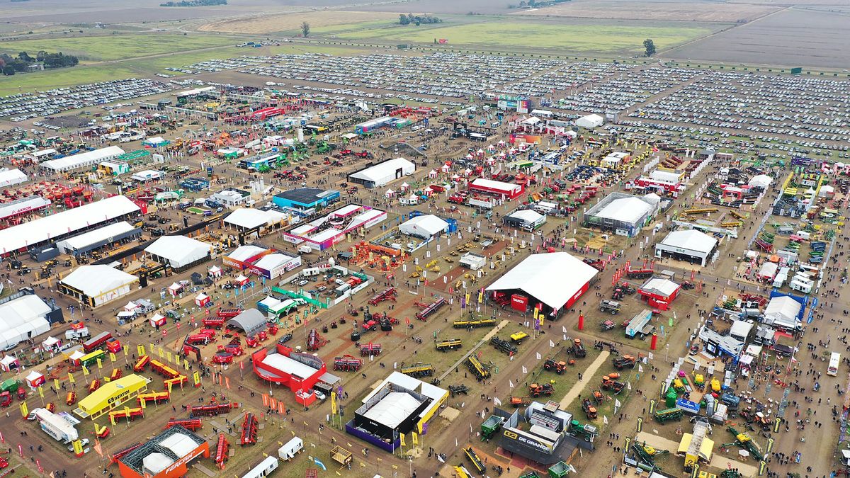 Agroactiva: una ciudad donde el campo decide el rumbo de la economía 1 Agroactiva: una ciudad donde el campo decide el rumbo de la economía